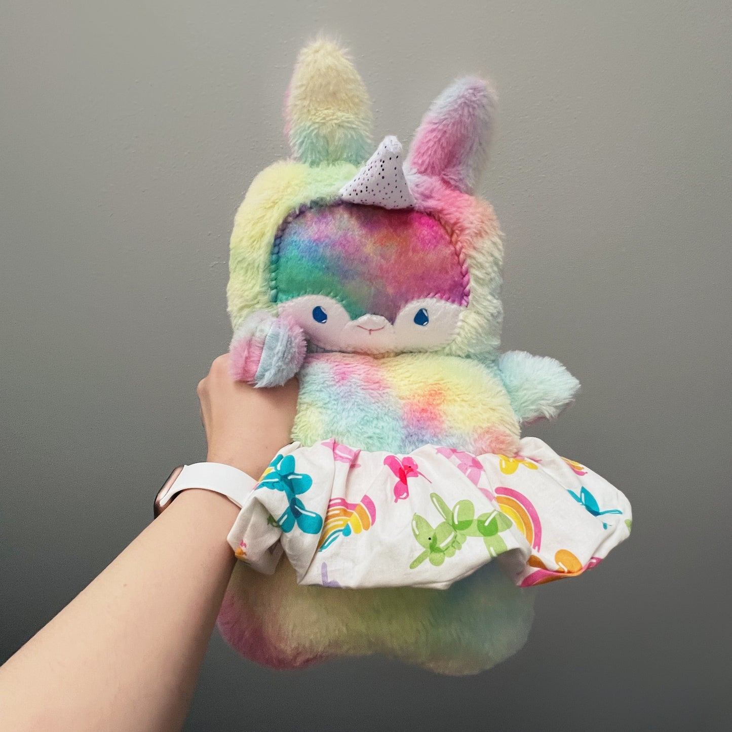 RTB sorta semi mystery rainbow balloon unis