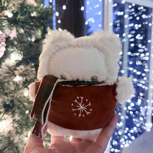 Tiny Smol Snowflake Polar Bear