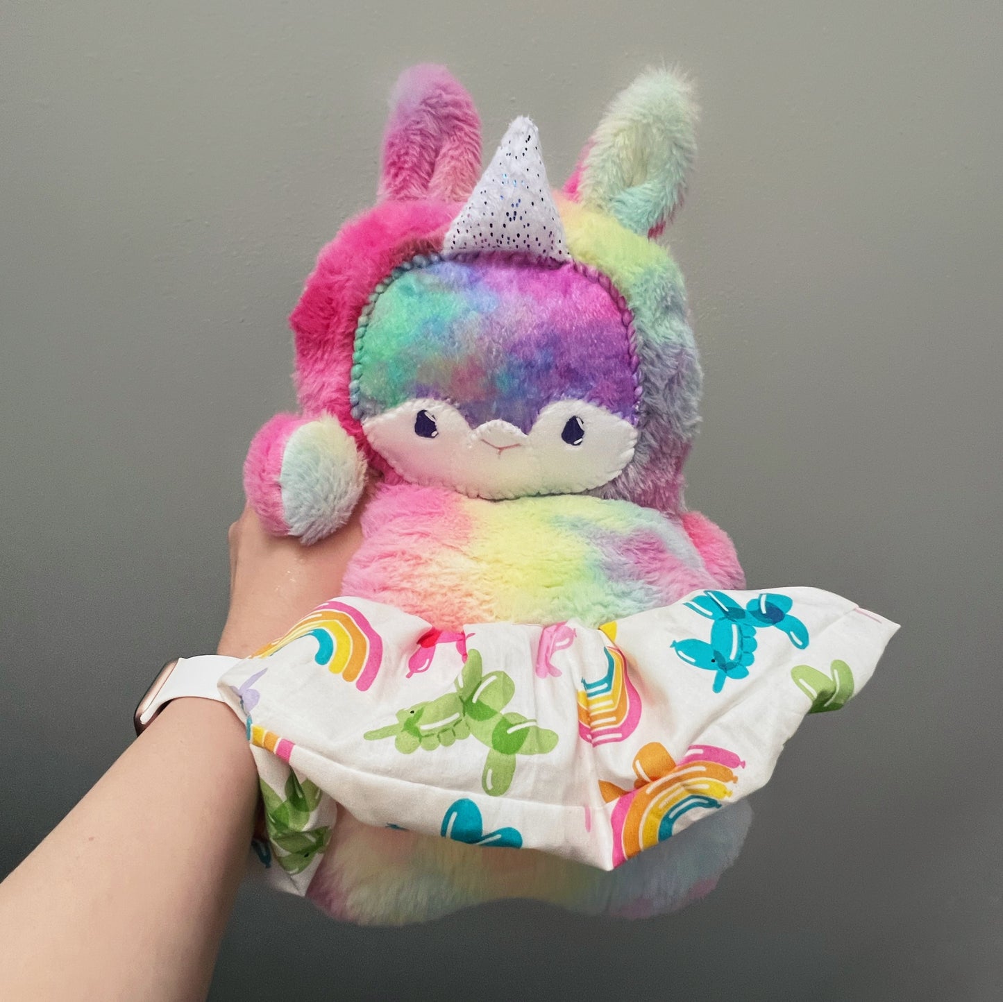 RTB sorta semi mystery rainbow balloon unis